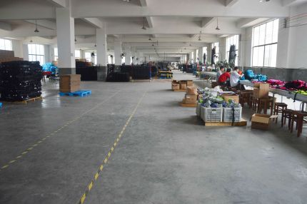 Get the BSCI audit,and start to cooperate with the UK largest proffesional outdoor furnitures chain super market Go Outdoor, and now has cooperated more than 10 years.
Factory Biulding Area：5,800㎡，Amount:：USD5,200,000.00.