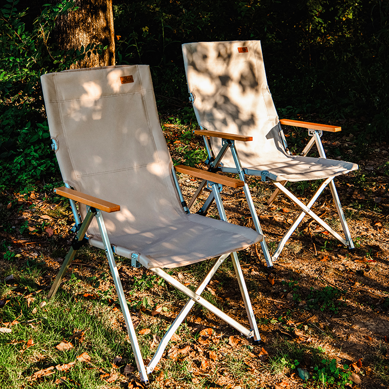 OeyTree Outdoor Life Products Display